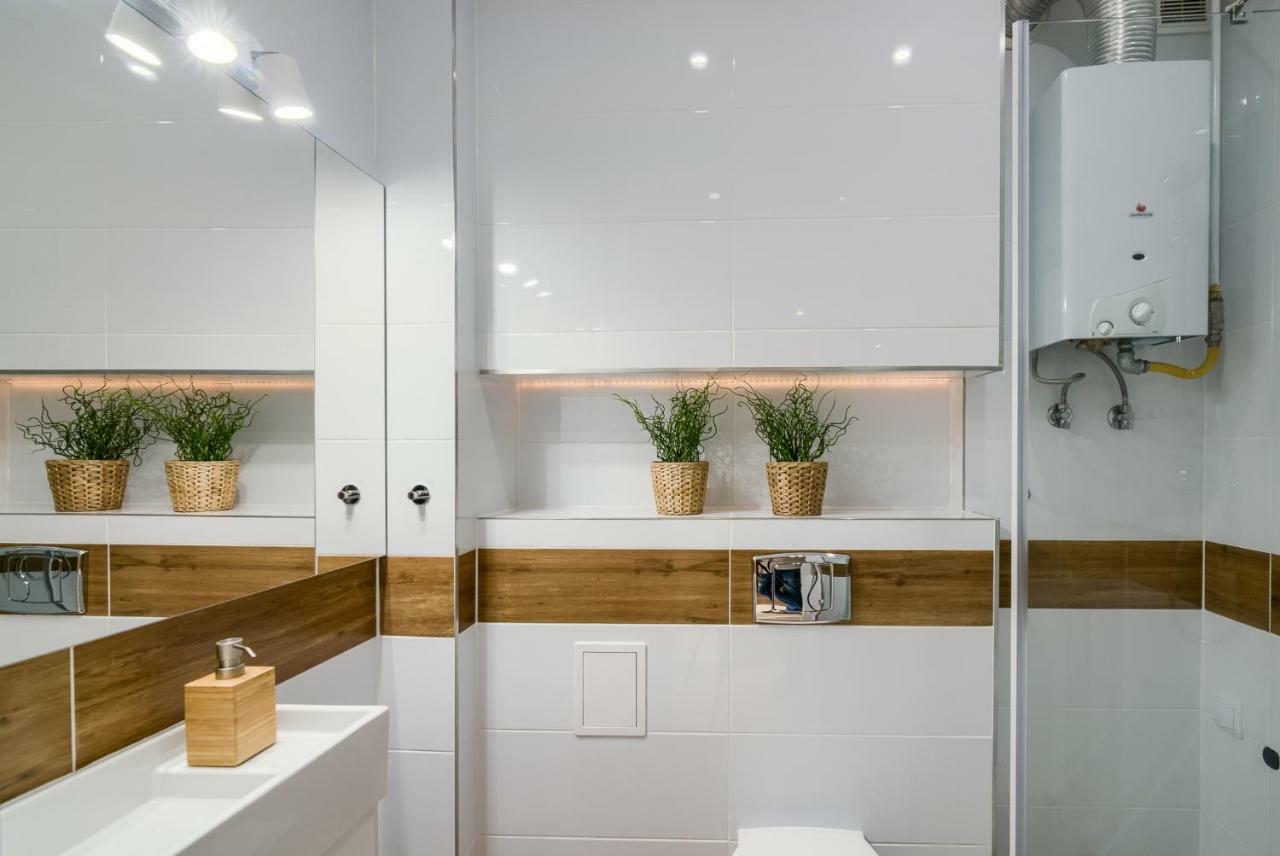 טיצ'י Apartments 4 You Hlonda מראה חיצוני תמונה